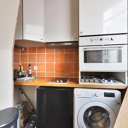 Апартаменты Quartier Chatelet Les Halles 3 Free Netflix Париж