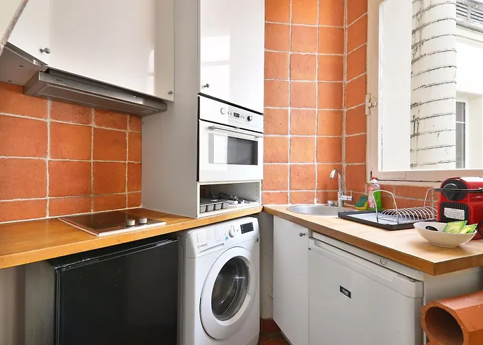 Апартаменты Quartier Chatelet Les Halles 3 Free Netflix